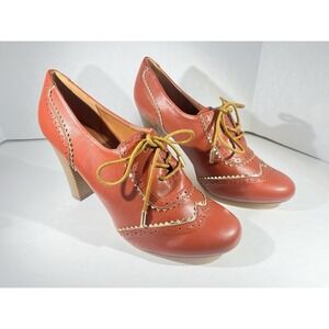 Jolimall Chestnut Oxford Heels Gold Accent Chunky Wingtip Lace‑Up Women's 10